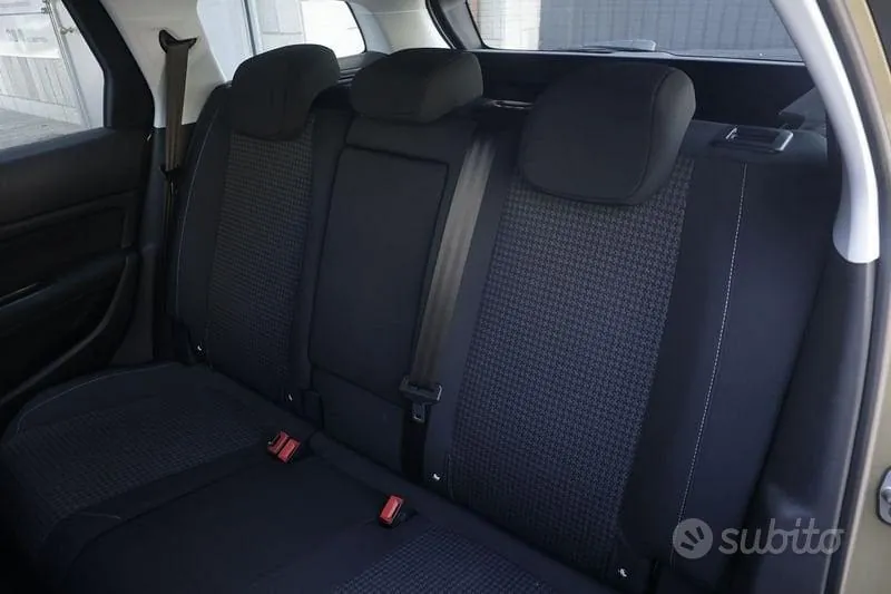 Peugeot 308 2018 photo 3