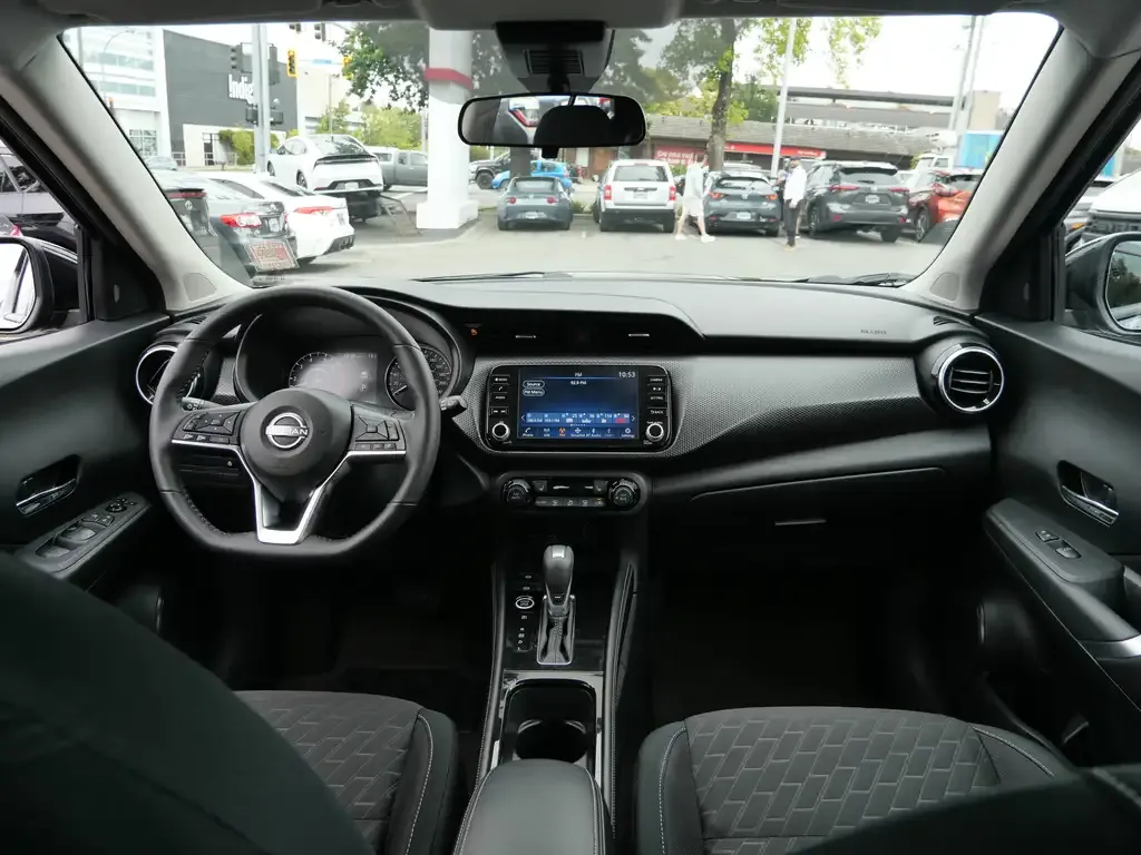 Nissan Kicks 2025 photo 5