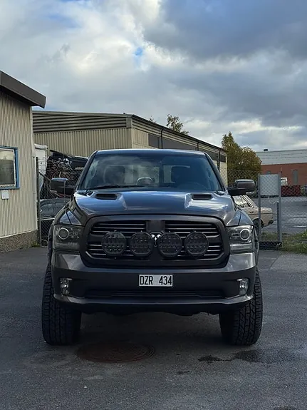 Ram 1500 2014 photo 2