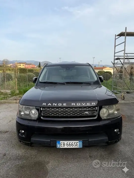 Land Rover Range Rover Sport 2010 photo 2