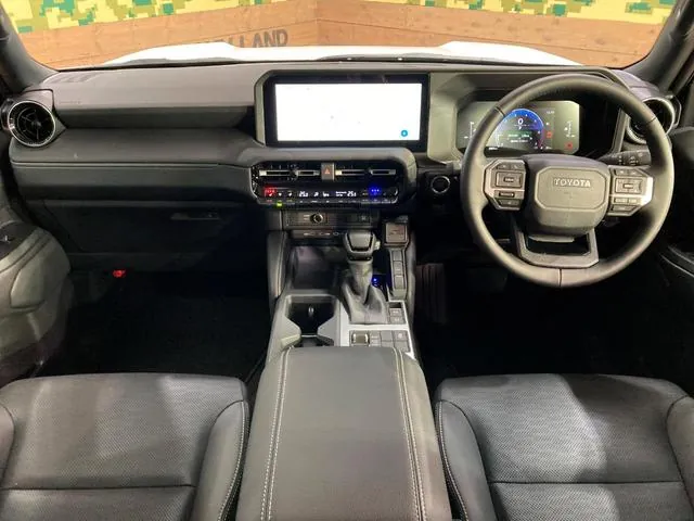 Toyota Land Cruiser 250 2026 photo 2