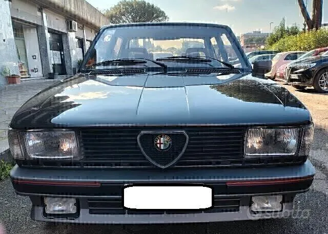 Alfa Romeo Giulietta 1987 photo 4