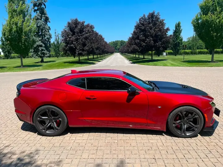 Chevrolet Camaro 2019 photo 4
