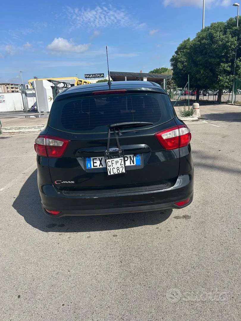 Ford C-Max 2015 photo 4