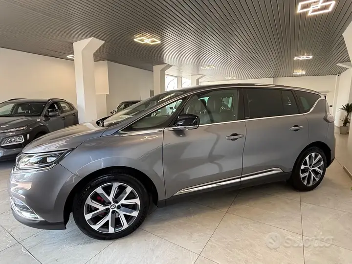 Renault Espace 2018 photo 2