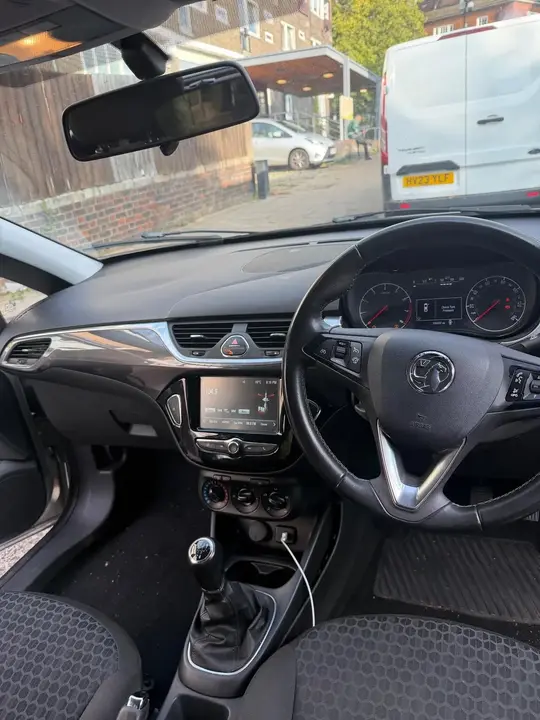 Vauxhall Corsa 2018 photo 2