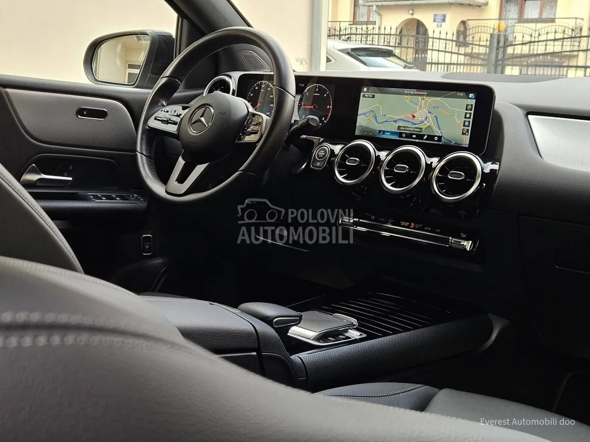 Mercedes-Benz B 180 2020 photo 3
