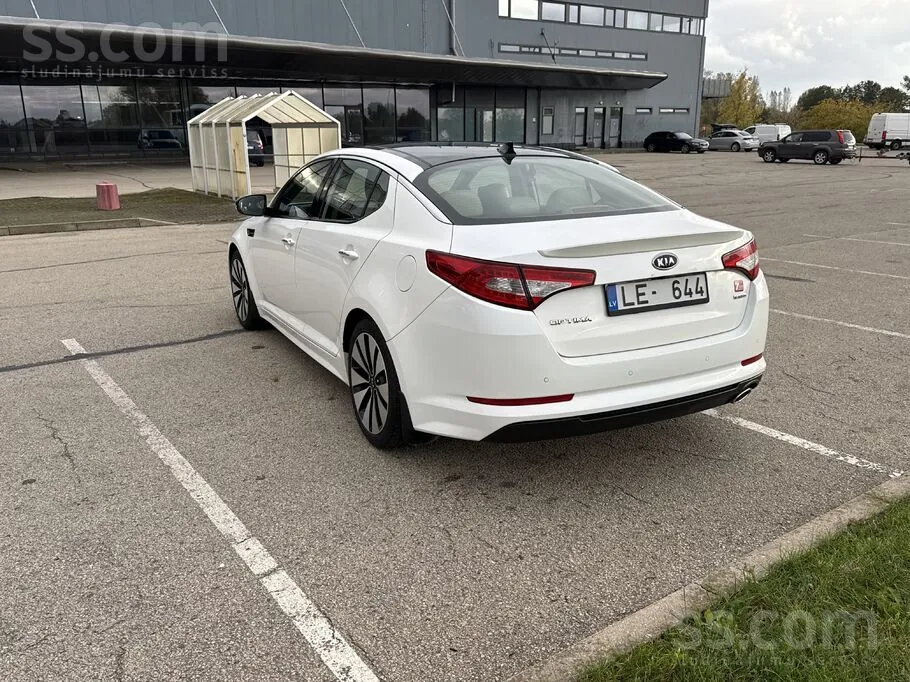Kia Optima 2012 photo 4