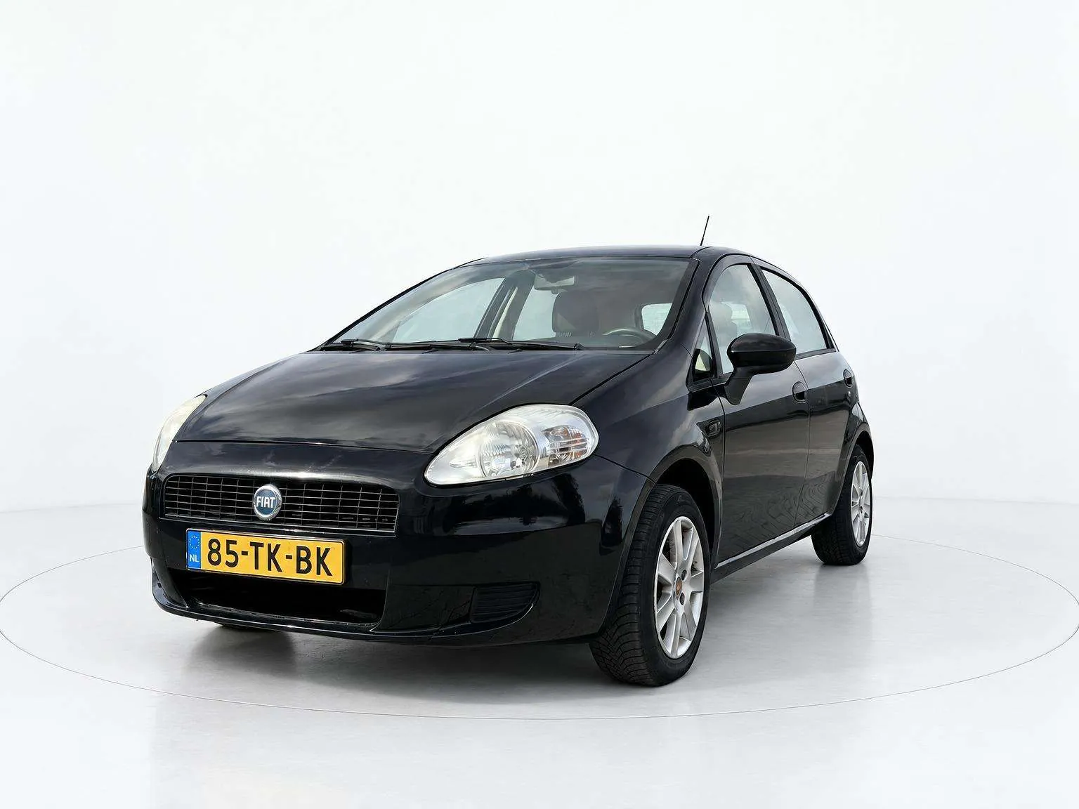 Fiat Grande Punto 2006 photo 2