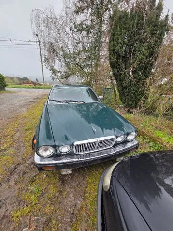 Jaguar Xj