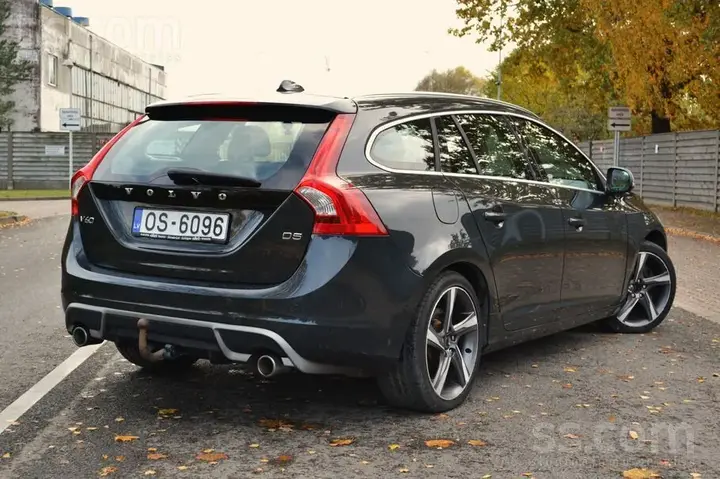 Volvo V60 2013 photo 4