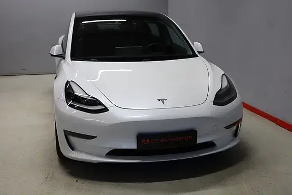 Tesla Model 3 2021 photo 3