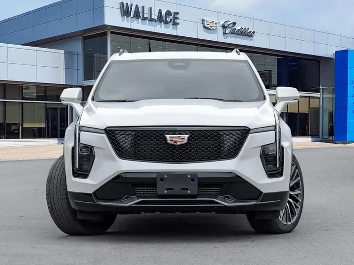 Cadillac Xt4 2025 photo 4