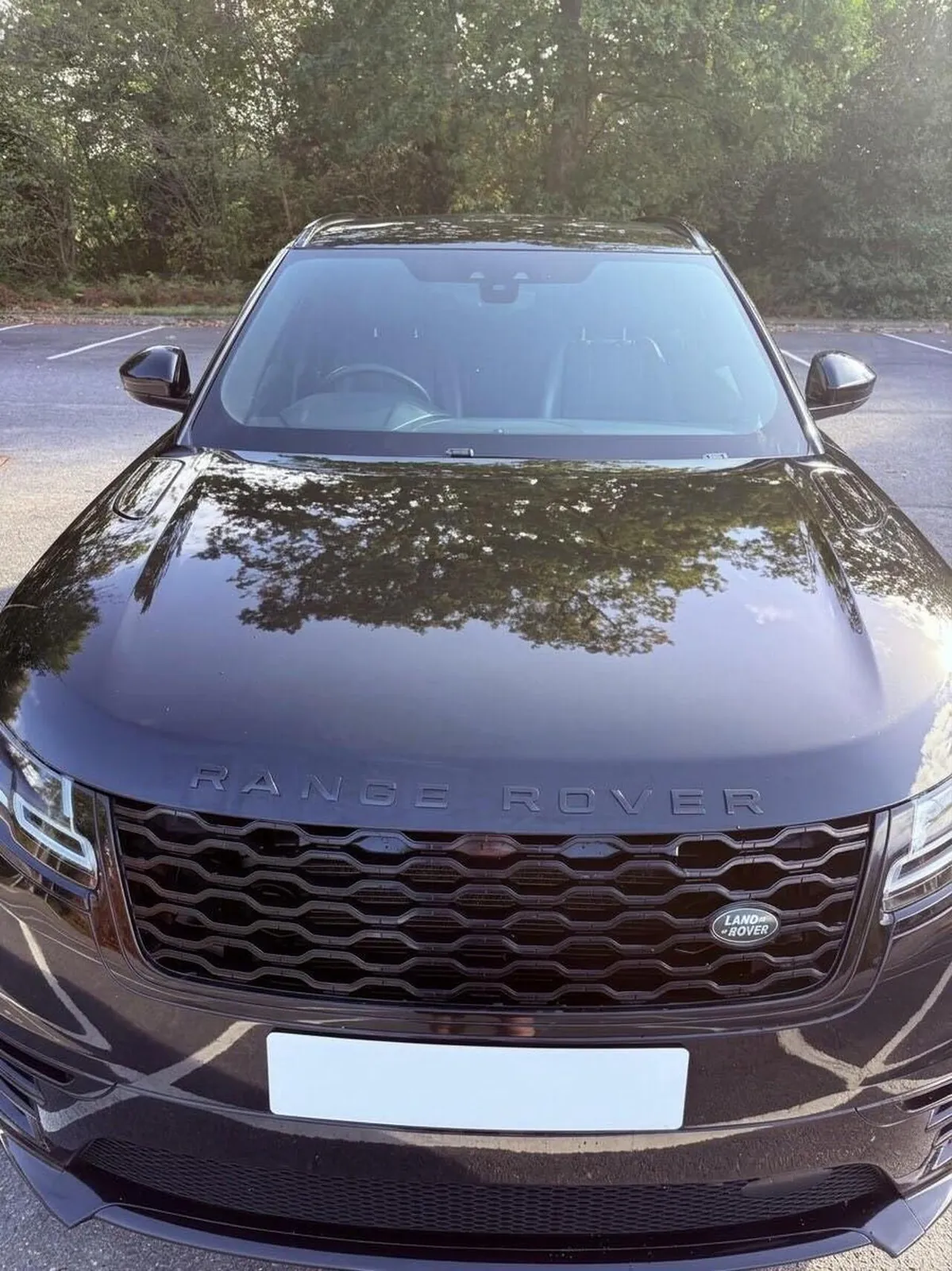 Land Rover Range Rover Velar 2019 photo 3