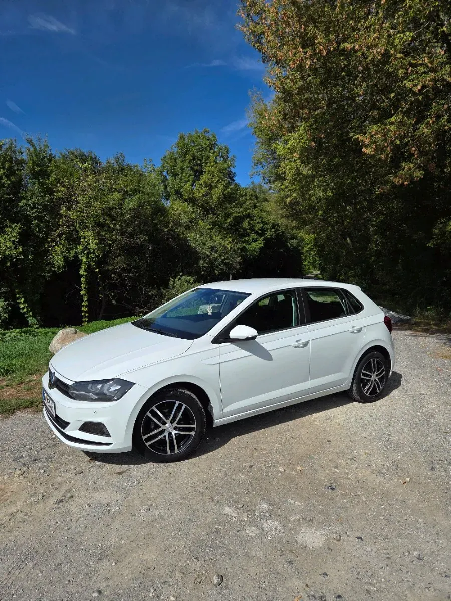 Volkswagen Polo 2021 photo 2