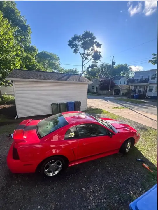 Ford Mustang 2001 photo 4