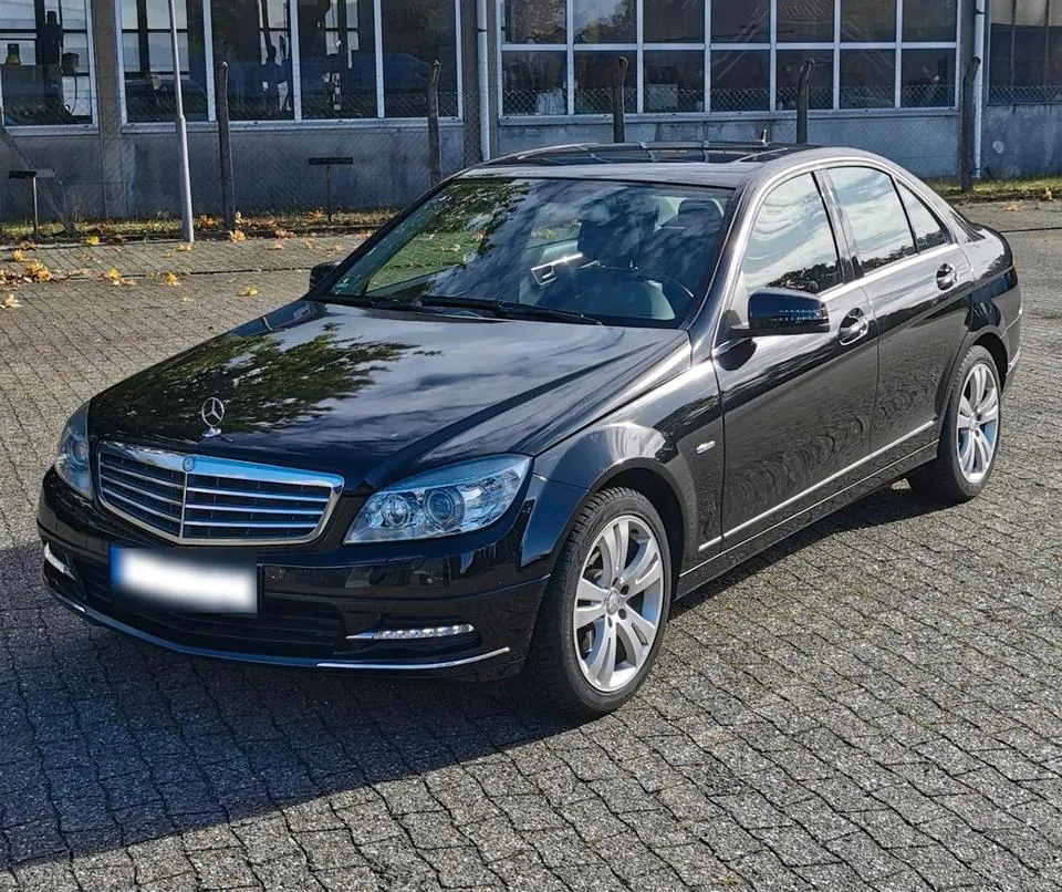 Mercedes-Benz C250