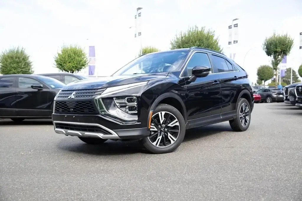Mitsubishi Eclipse Cross 2023 photo 3