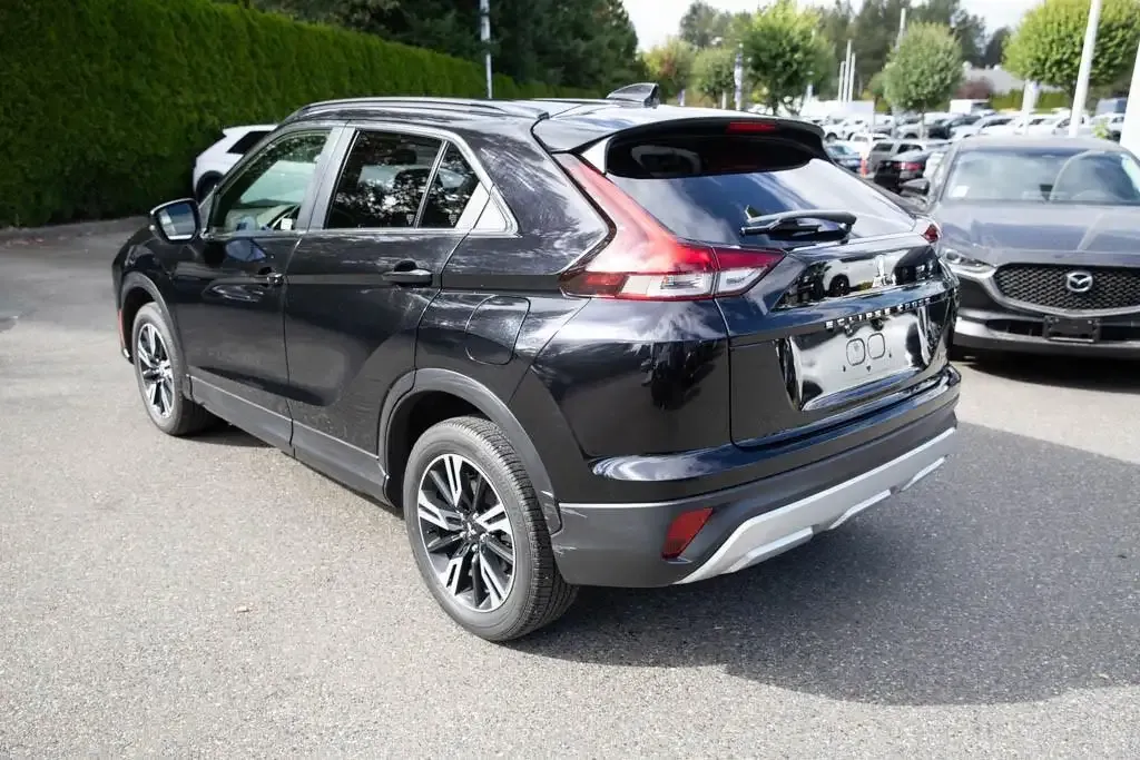 Mitsubishi Eclipse Cross 2023 photo 5