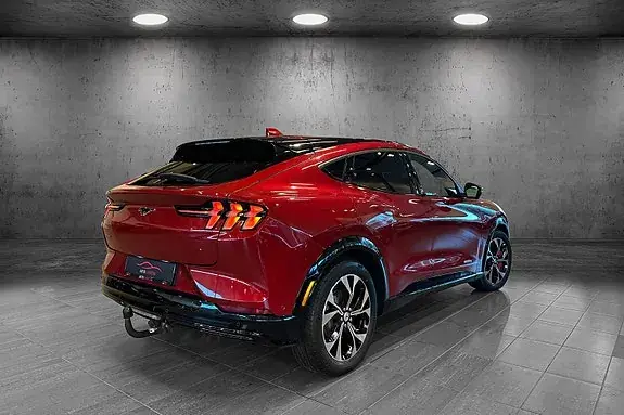 Ford Mustang Mach-E 2022 photo 5