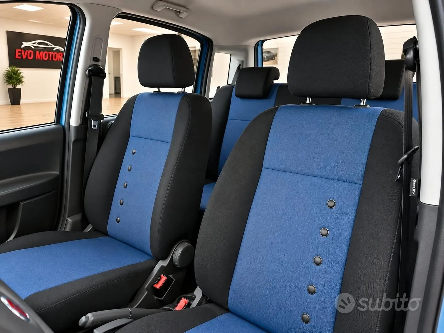 Fiat Panda 2011 photo 4