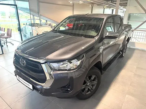 Toyota Hilux 2021 photo 2