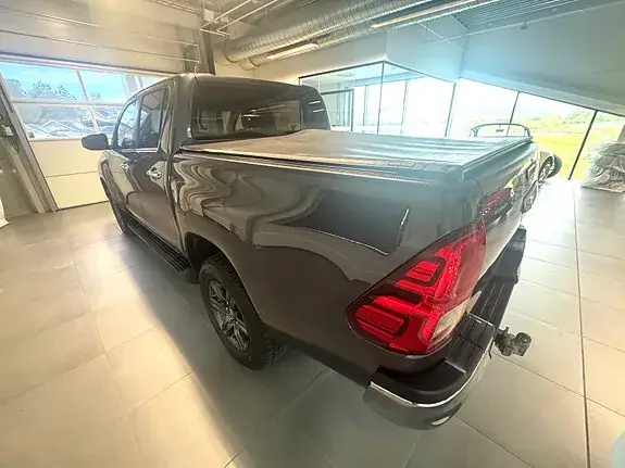 Toyota Hilux 2021 photo 4