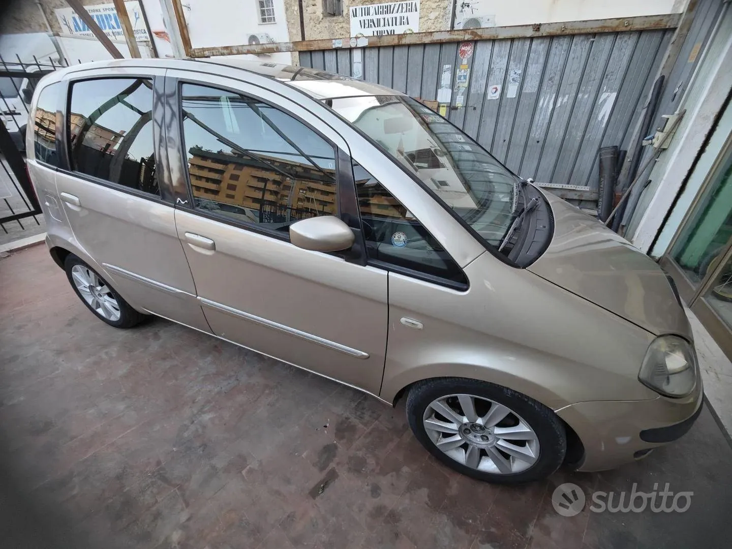 Lancia Ypsilon 2006 photo 3