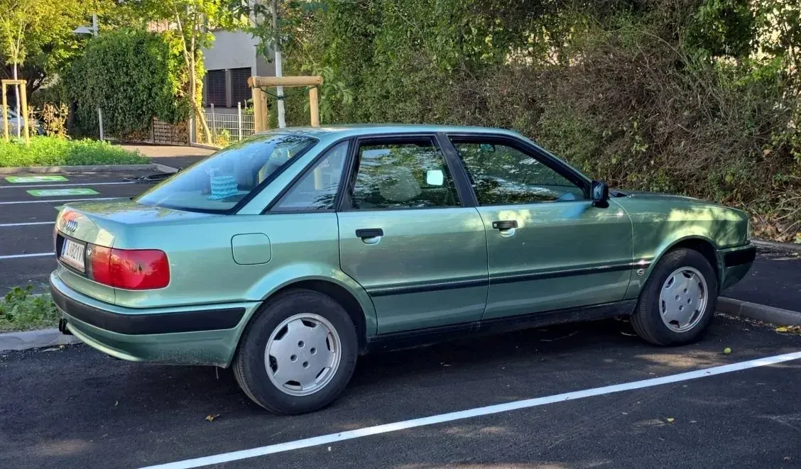 Audi 80