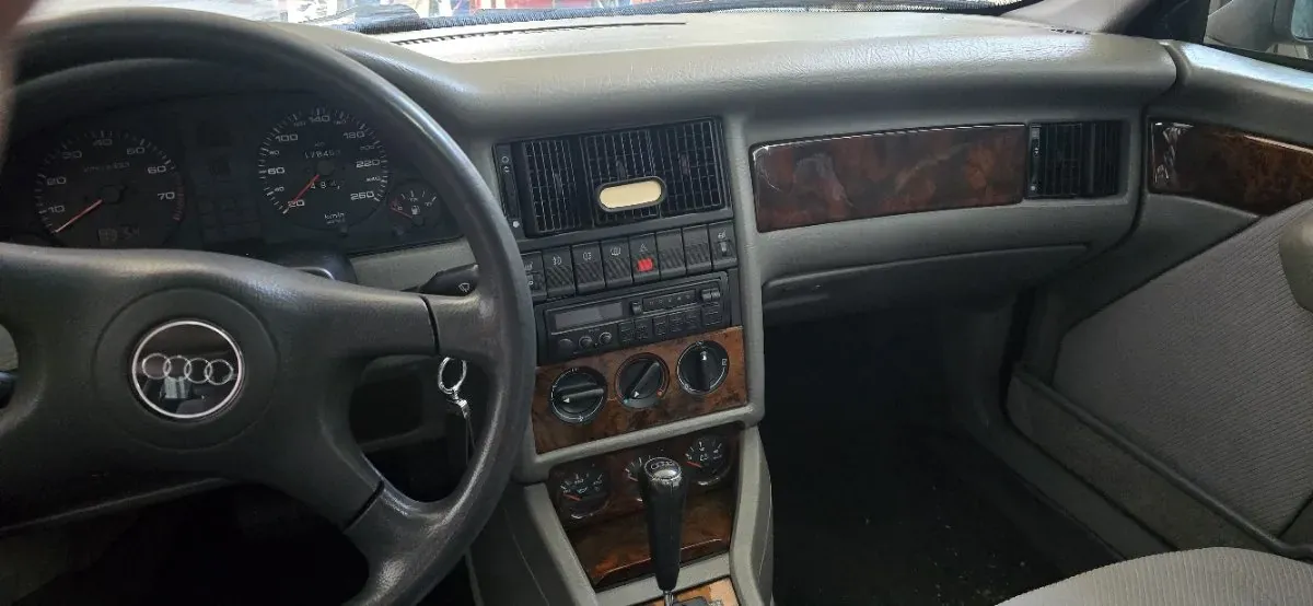 Audi 80 1992 photo 2