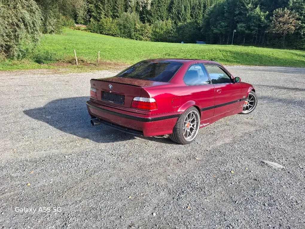 BMW 3 Series 1992 photo 3