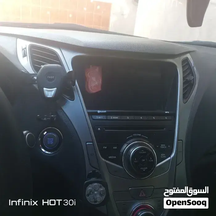 Hyundai Azera 2012 photo 4