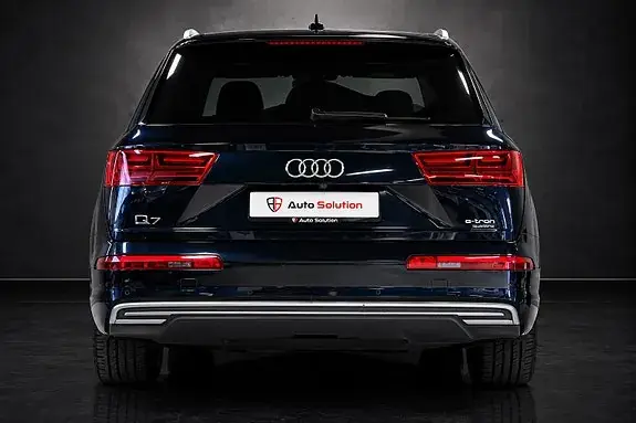Audi Q7 2017 photo 4