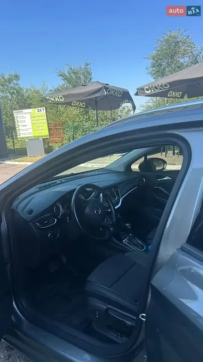 Opel Astra 2020 photo 3