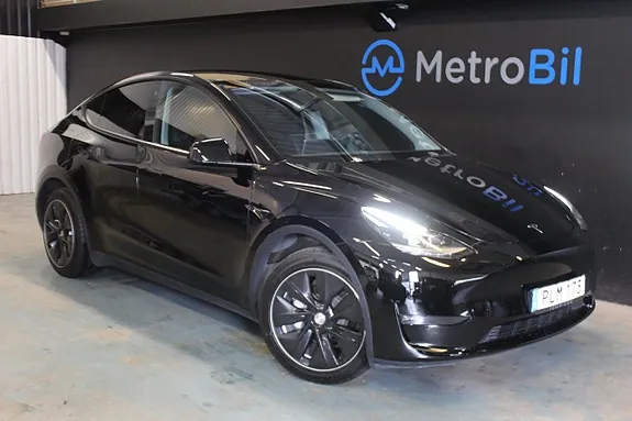 Tesla Model Y 2023 photo 2