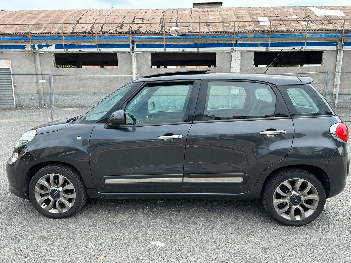 Fiat 500L 2013 photo 4