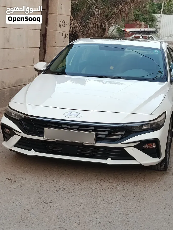 Hyundai Elantra 2024 photo 4