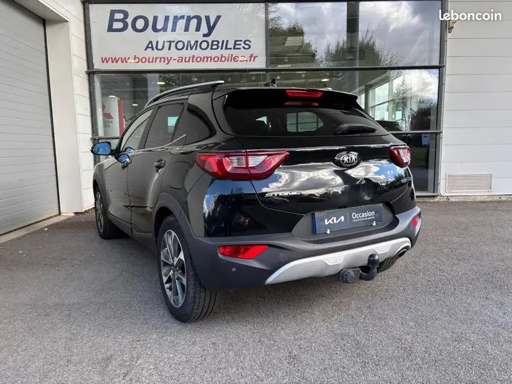 Kia Stonic 2021 photo 3