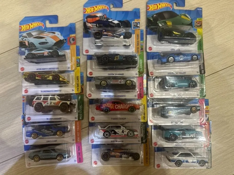 Hot Wheels Autos