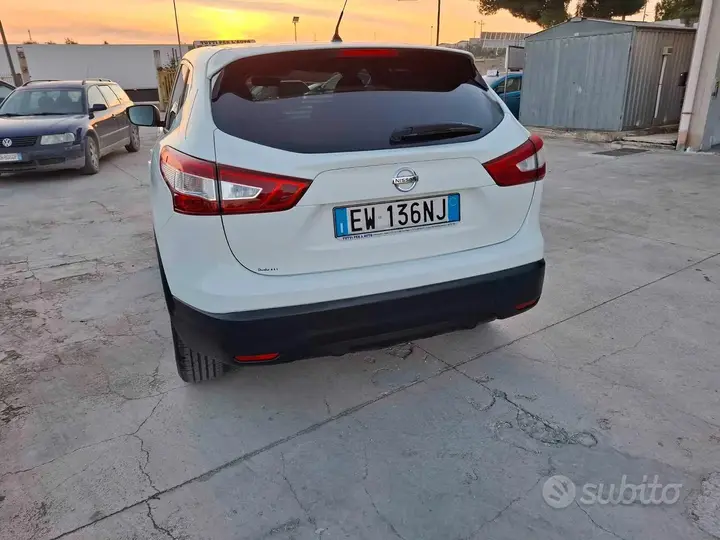 Nissan Qashqai 2014 photo 4