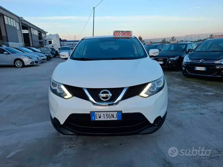 Nissan Qashqai 2014 photo 2