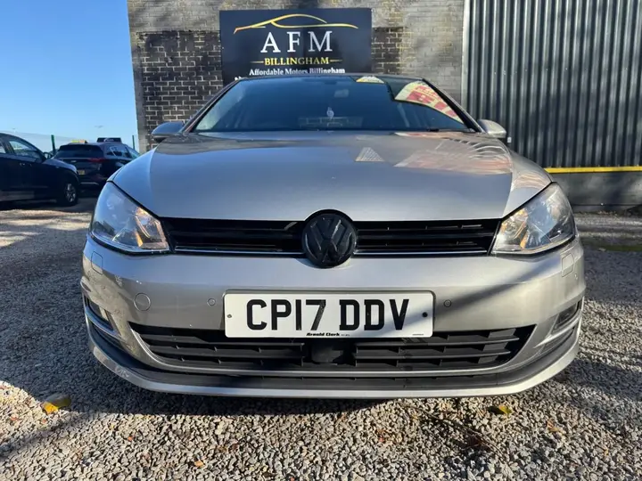 Volkswagen Golf 2017 photo 2