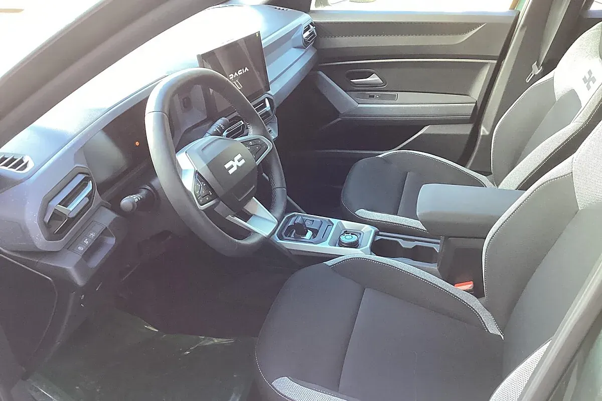 Dacia Duster photo 3