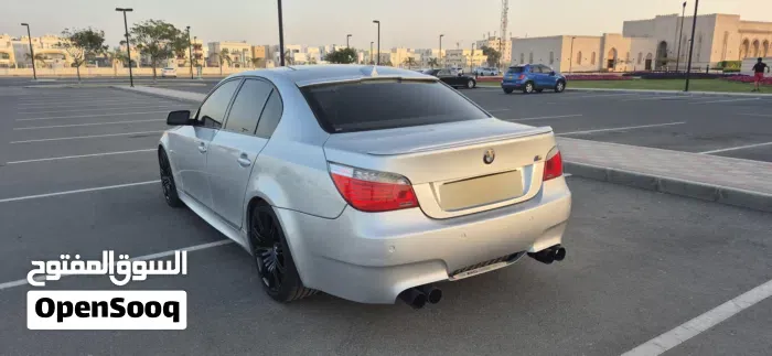 BMW 5 Series 2011 photo 5