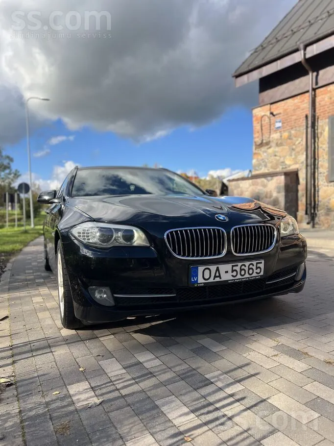 BMW 530