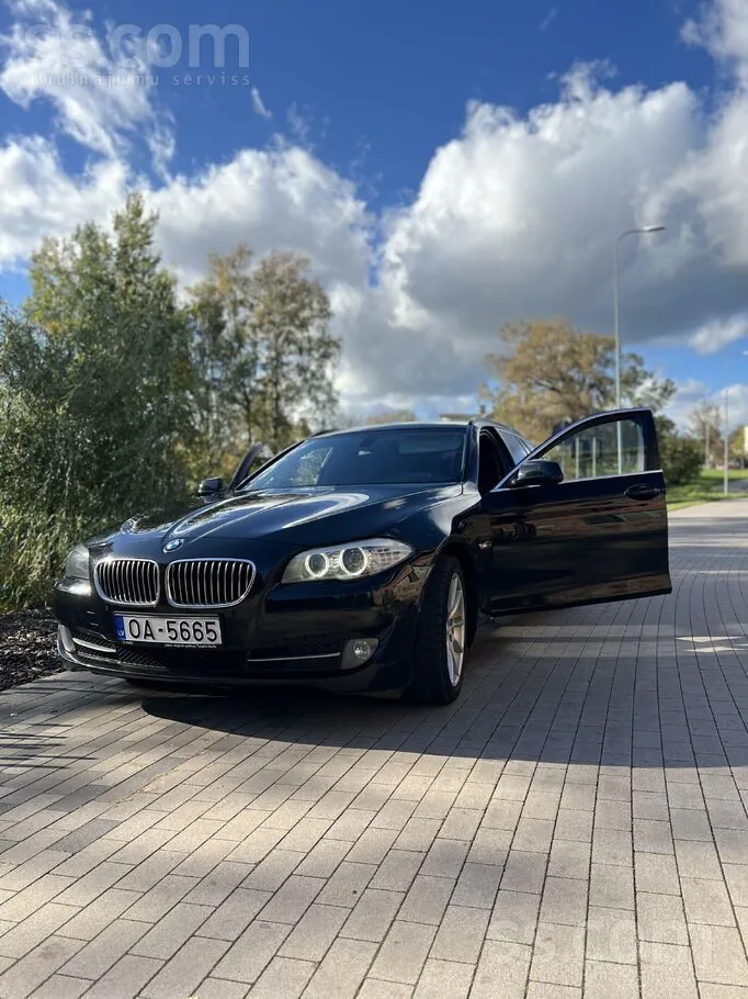 BMW 530 2011 photo 5