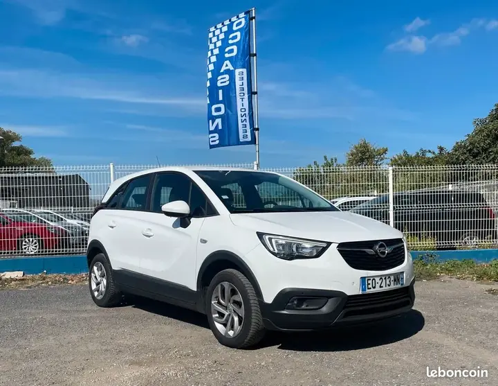 Opel Crossland X 2017 photo 2