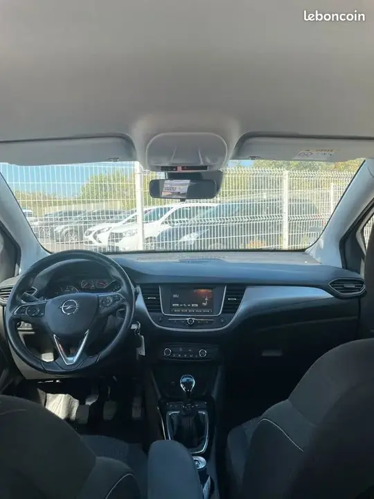 Opel Crossland X 2017 photo 3