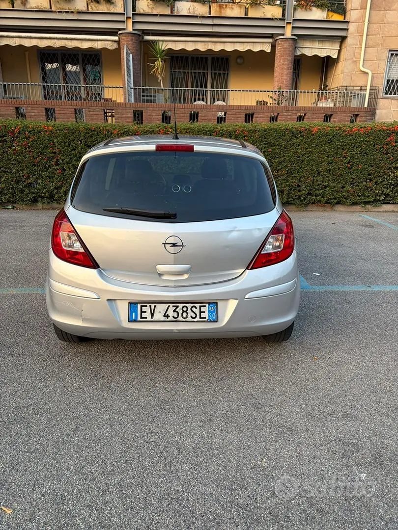 Opel Corsa 2014 photo 3