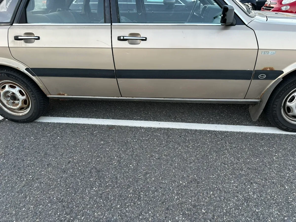 Audi 80 1984 photo 3